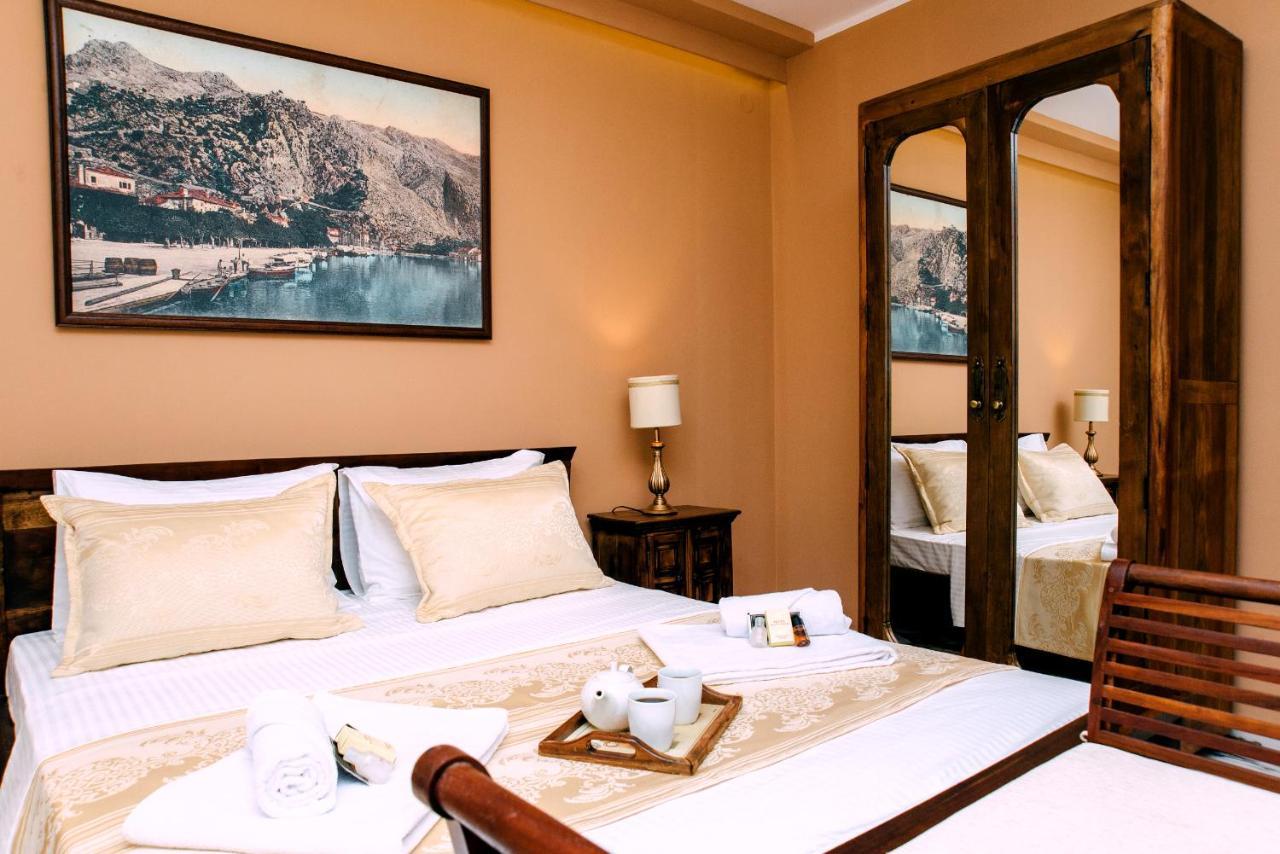 D & Sons Apartments Kotor Eksteriør billede