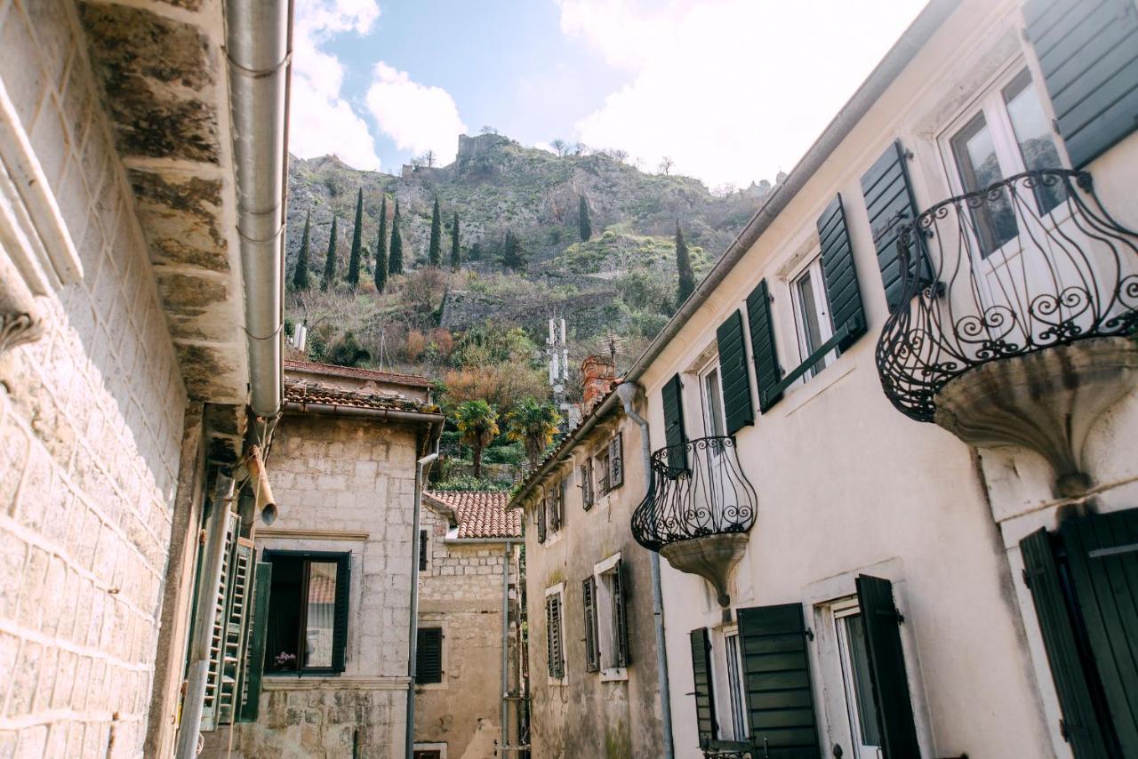 D & Sons Apartments Kotor Eksteriør billede